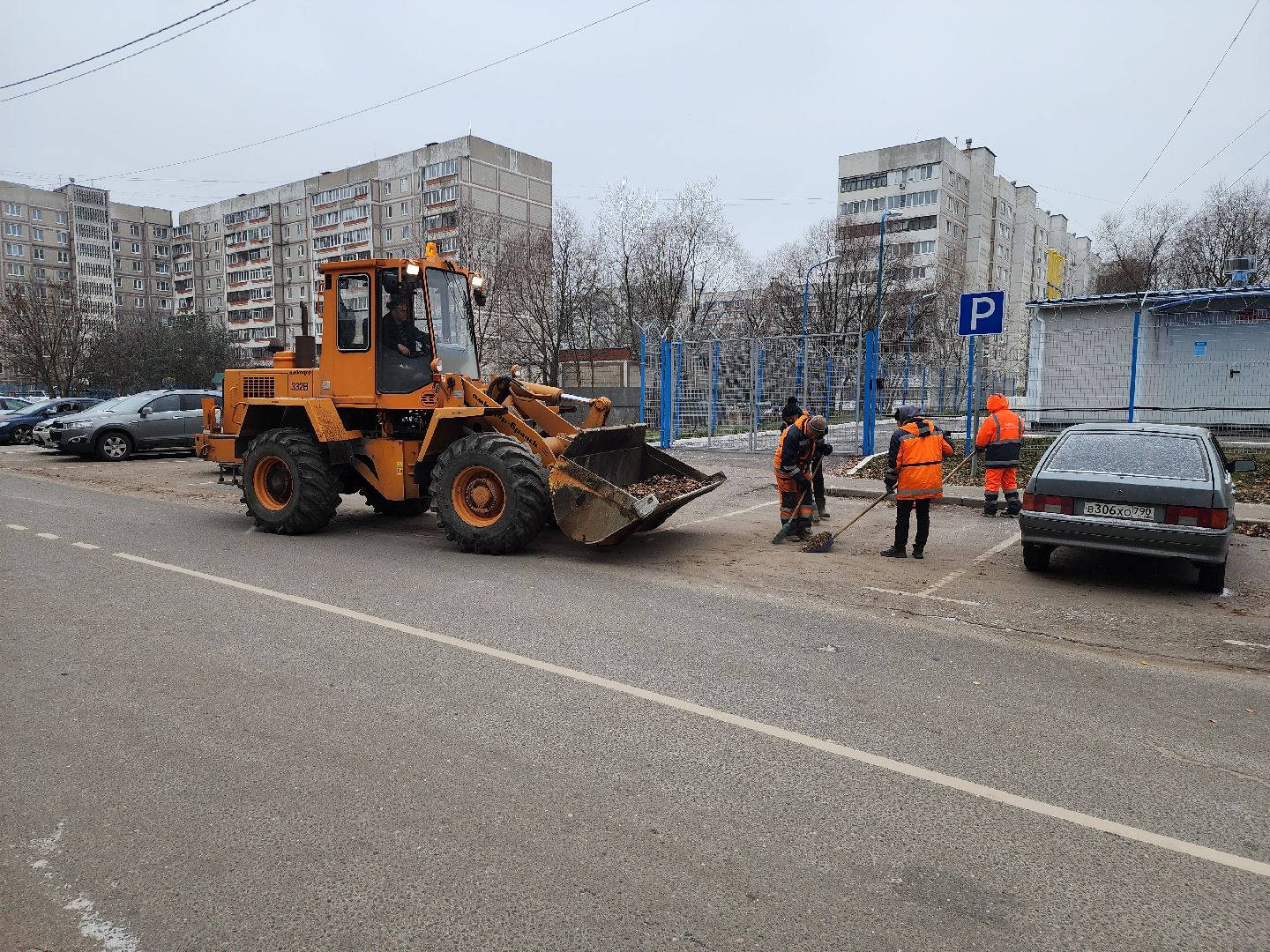 серпухов, дороги, уборка дорог, комбинат благоустройства, листва,