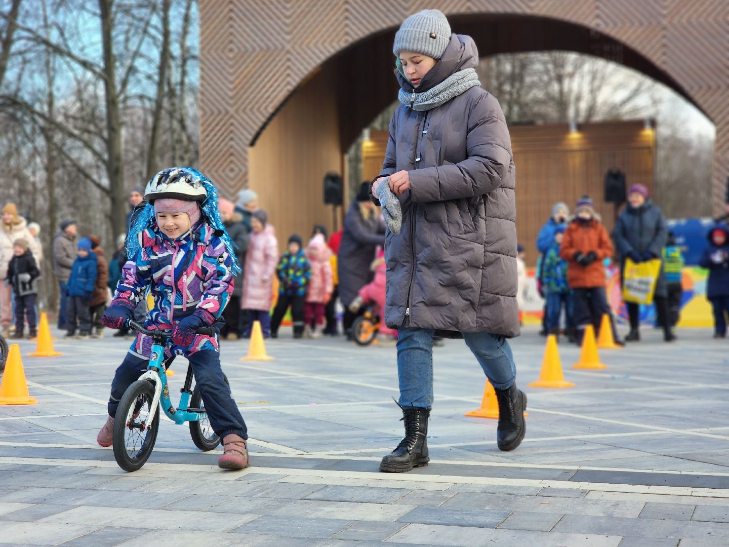 ступино, парк имени Островского, парки подмосковья, парки Ступино, дед мороз,