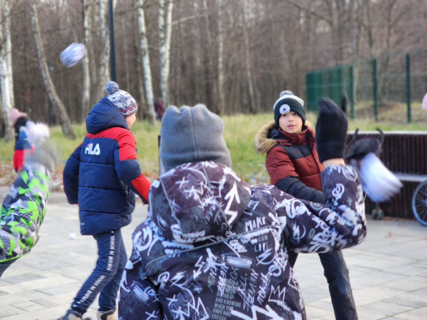 ступино, парк имени Островского, парки подмосковья, парки Ступино, дед мороз,