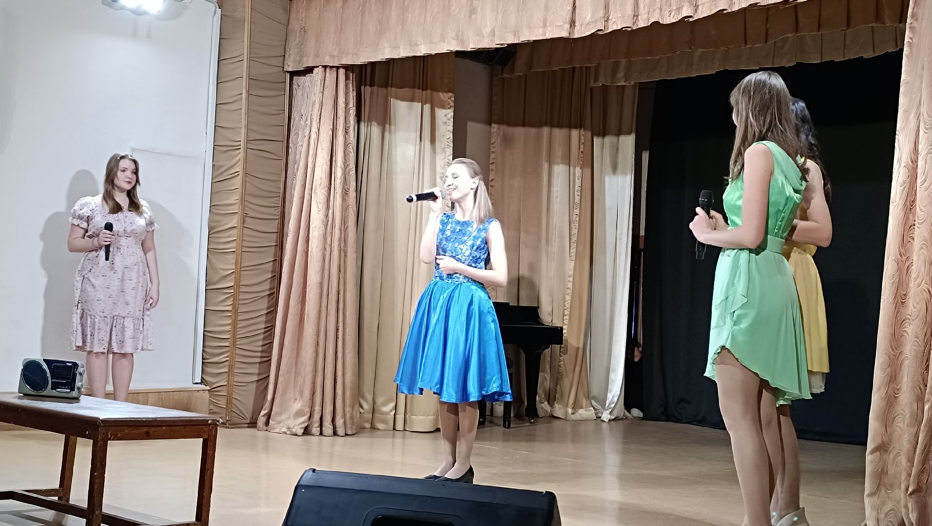 лобня, надежда кадышева, культура,