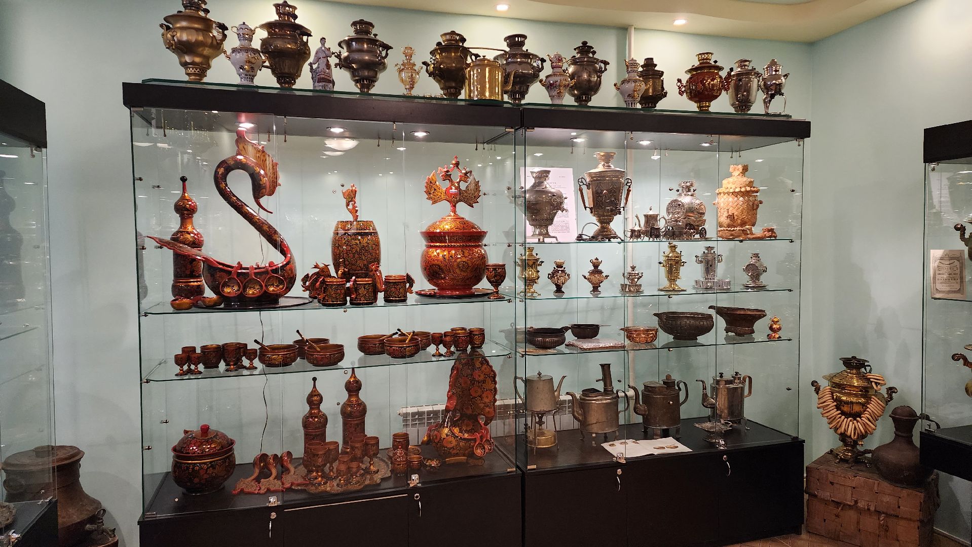 Подмосковье, Городской округ Пушкинский, Ивантеевка, Музей Самоваров, музей, история, старинные вещи,