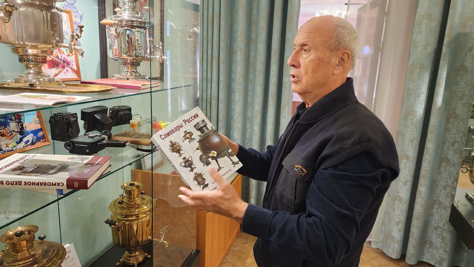 Подмосковье, Городской округ Пушкинский, Ивантеевка, Музей Самоваров, музей, история, старинные вещи,