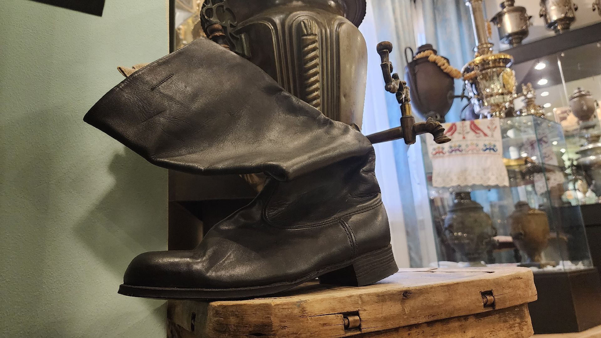 Подмосковье, Городской округ Пушкинский, Ивантеевка, Музей Самоваров, музей, история, старинные вещи,