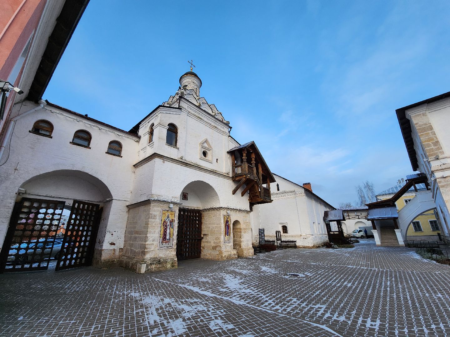 серпухов, подмосковье, женский монастырь, подготовка к зиме,