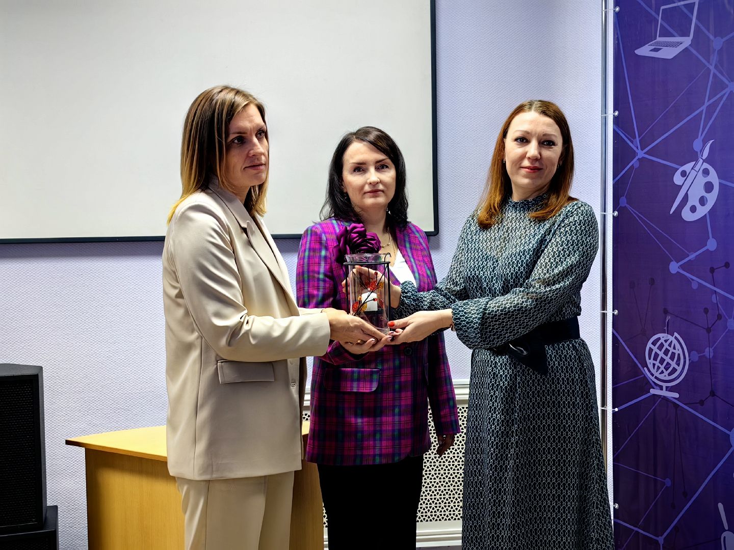 педагог, конкурс, учитель года, воспитатель года,