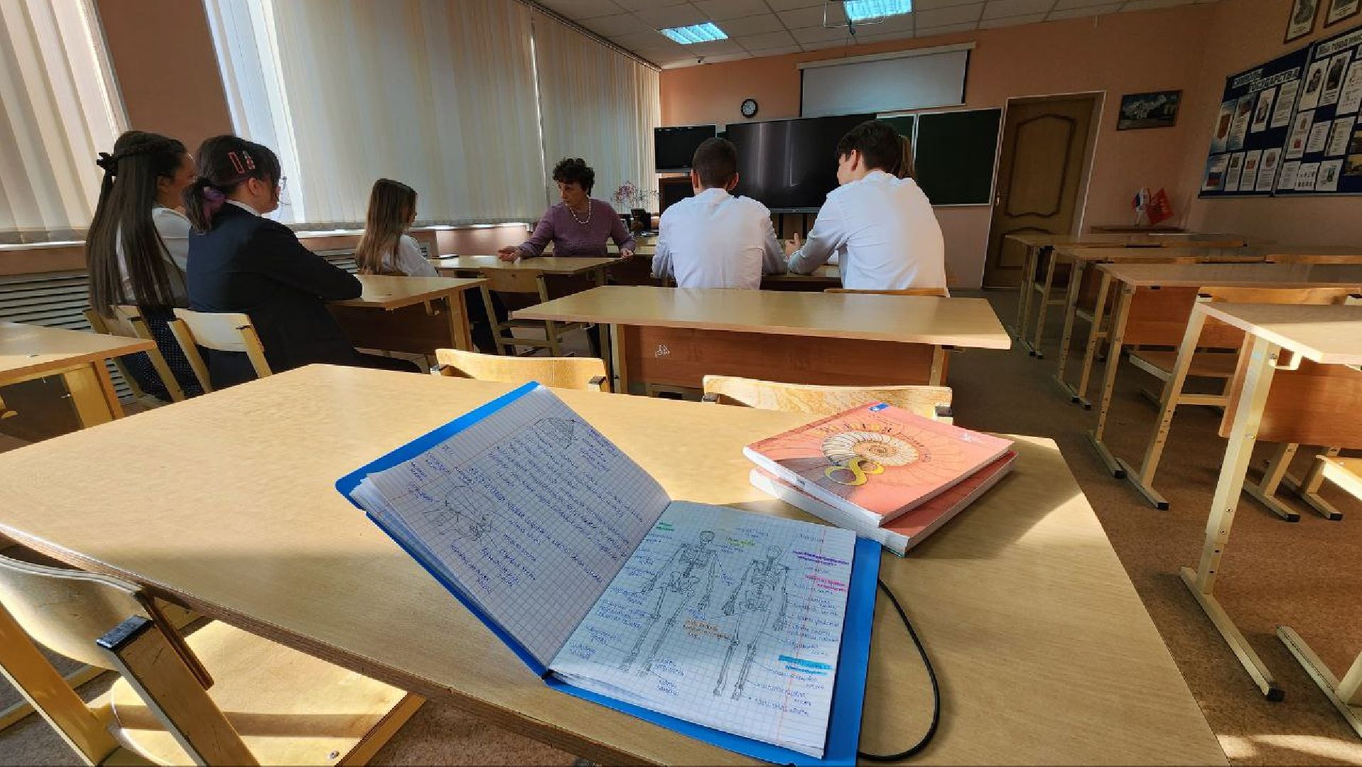 Дмитров, Мособлдума, Минобразования,