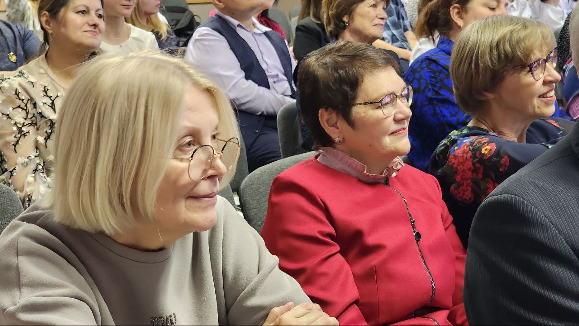 Дмитров, Мособлдума, Минобразования,