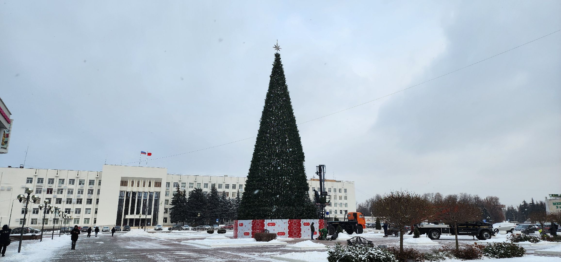 Коломна, новый год, ёлка, новогодние украшения,