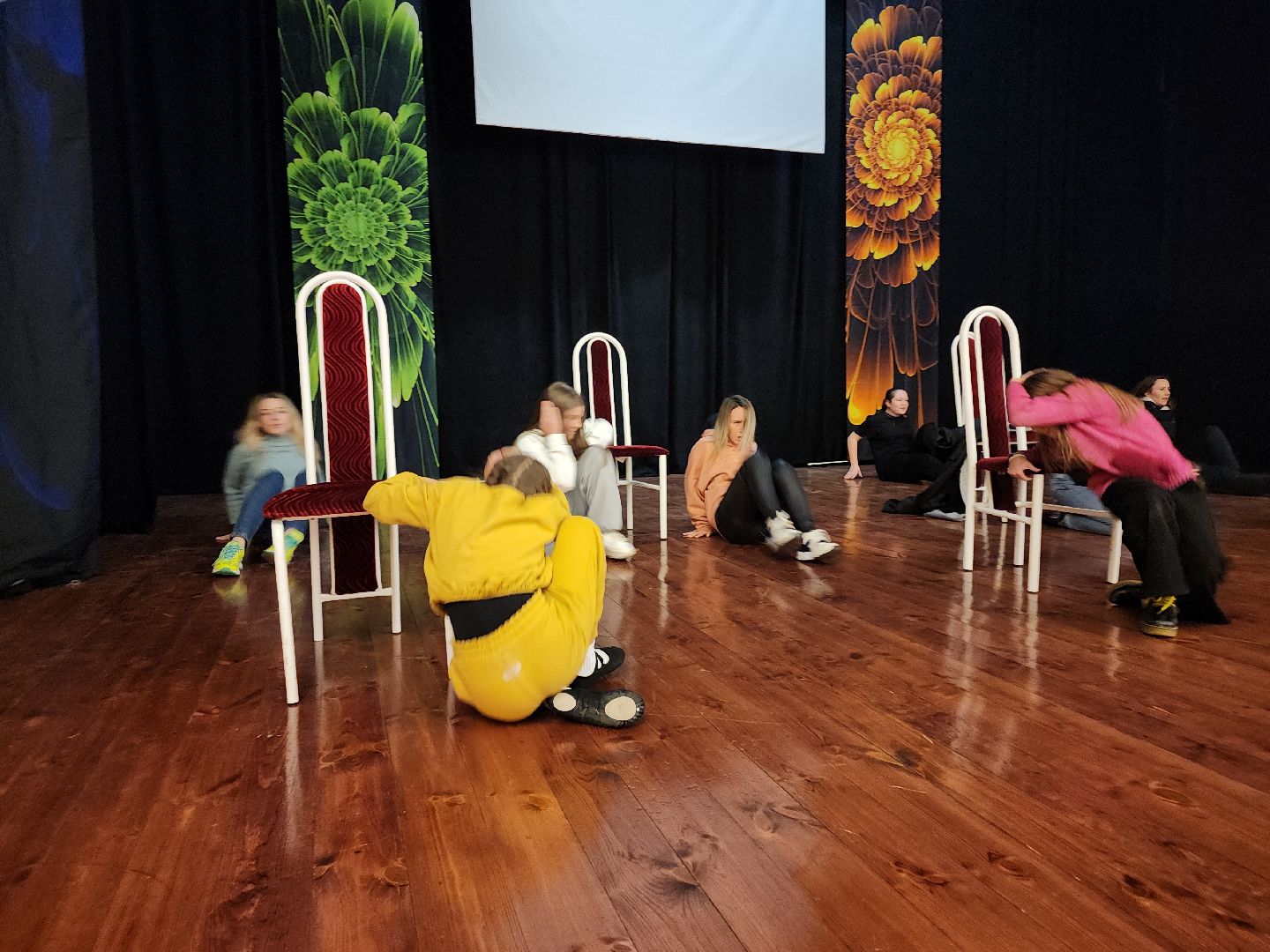 кашира, битва за москву, спектакль, ни слова о войне, дк им ленина, творческий коллектив, фантазия, великая отечественная война,