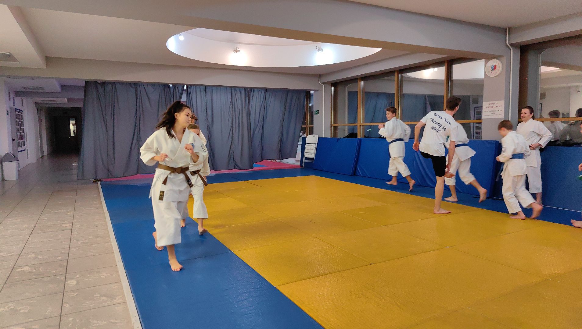 карате, Первенство мира, тренировки, черный пояс, мастер спорта,