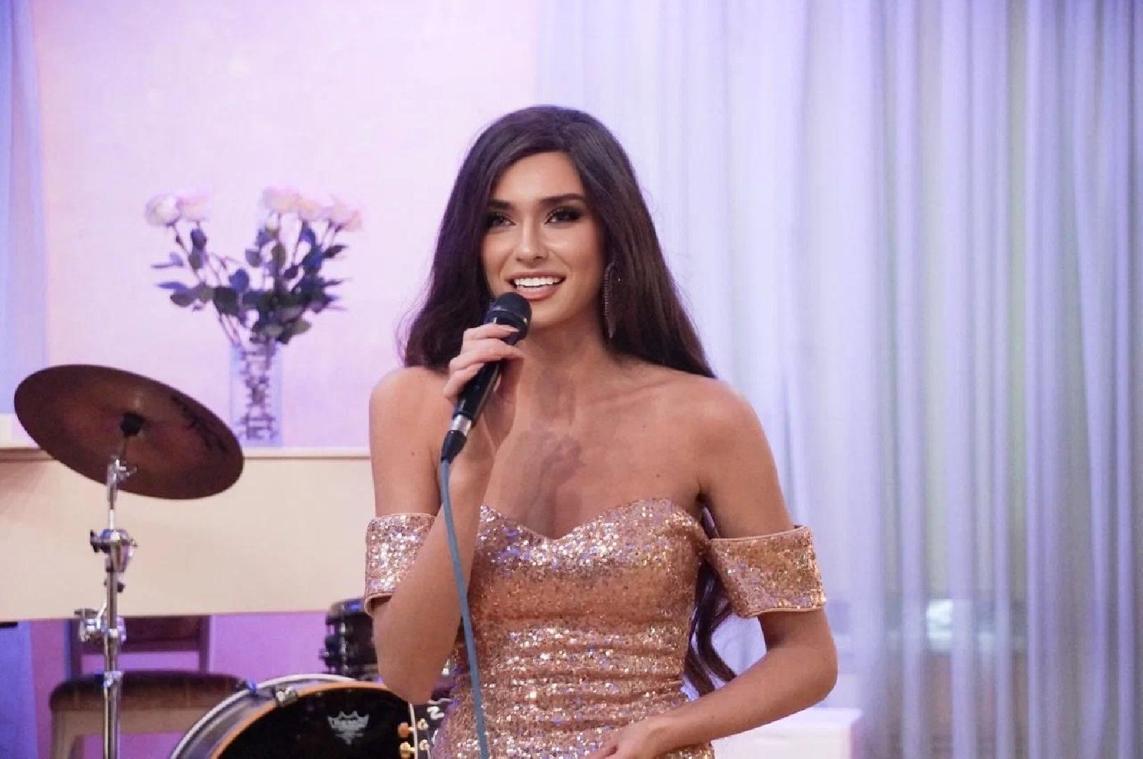 Выставка, Выставка картин, Культура, город чехов, художественная выставка, художник,