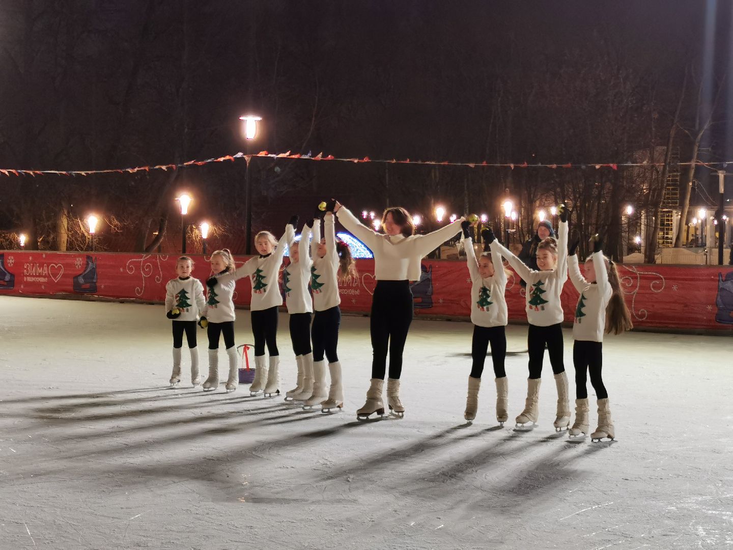подольск, каток,коньки,