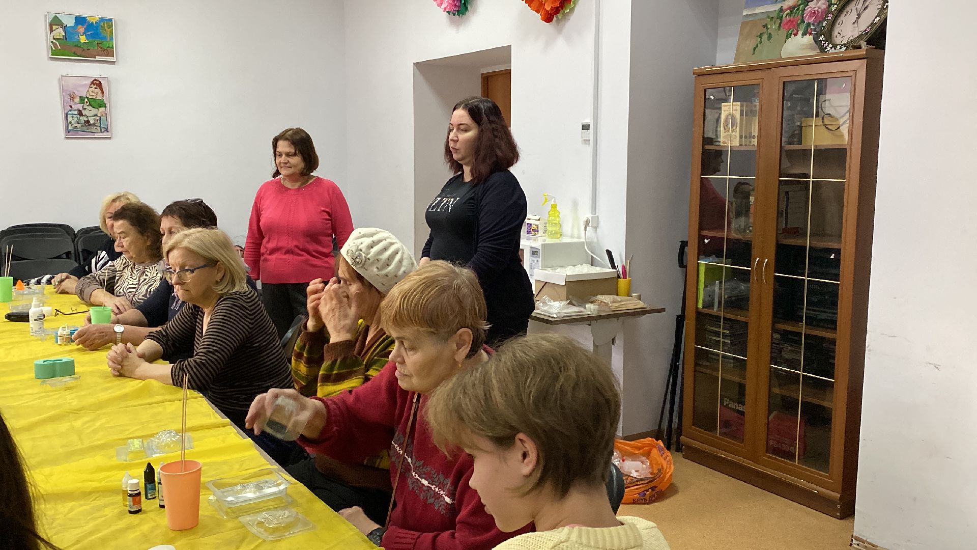 волоколамск, библиотека, активное долголетие, активноедолголетие, пенсионеры, мыловарение, творческий коллектив, творчество,