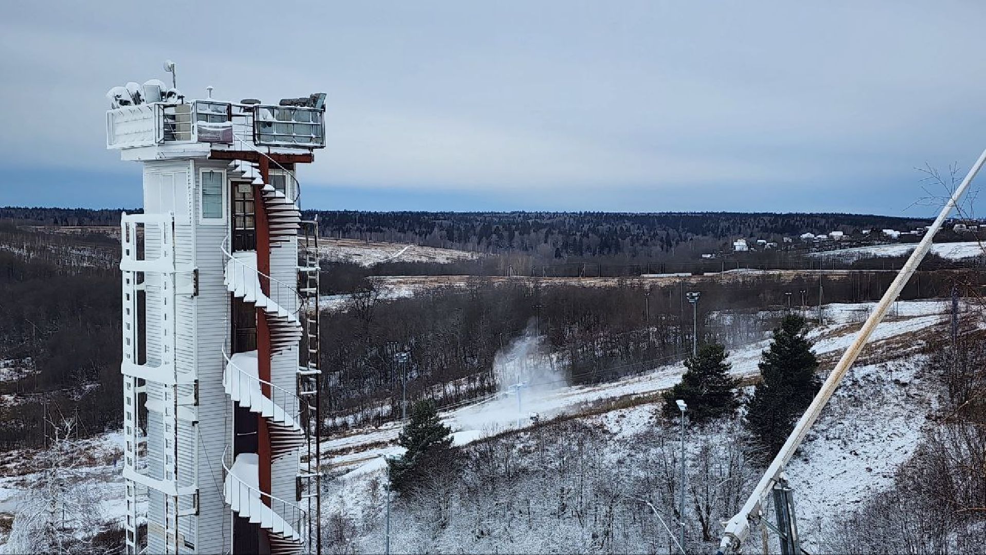 Волен, Сорочаны, Клуб Тягачева, Горные лыжи,