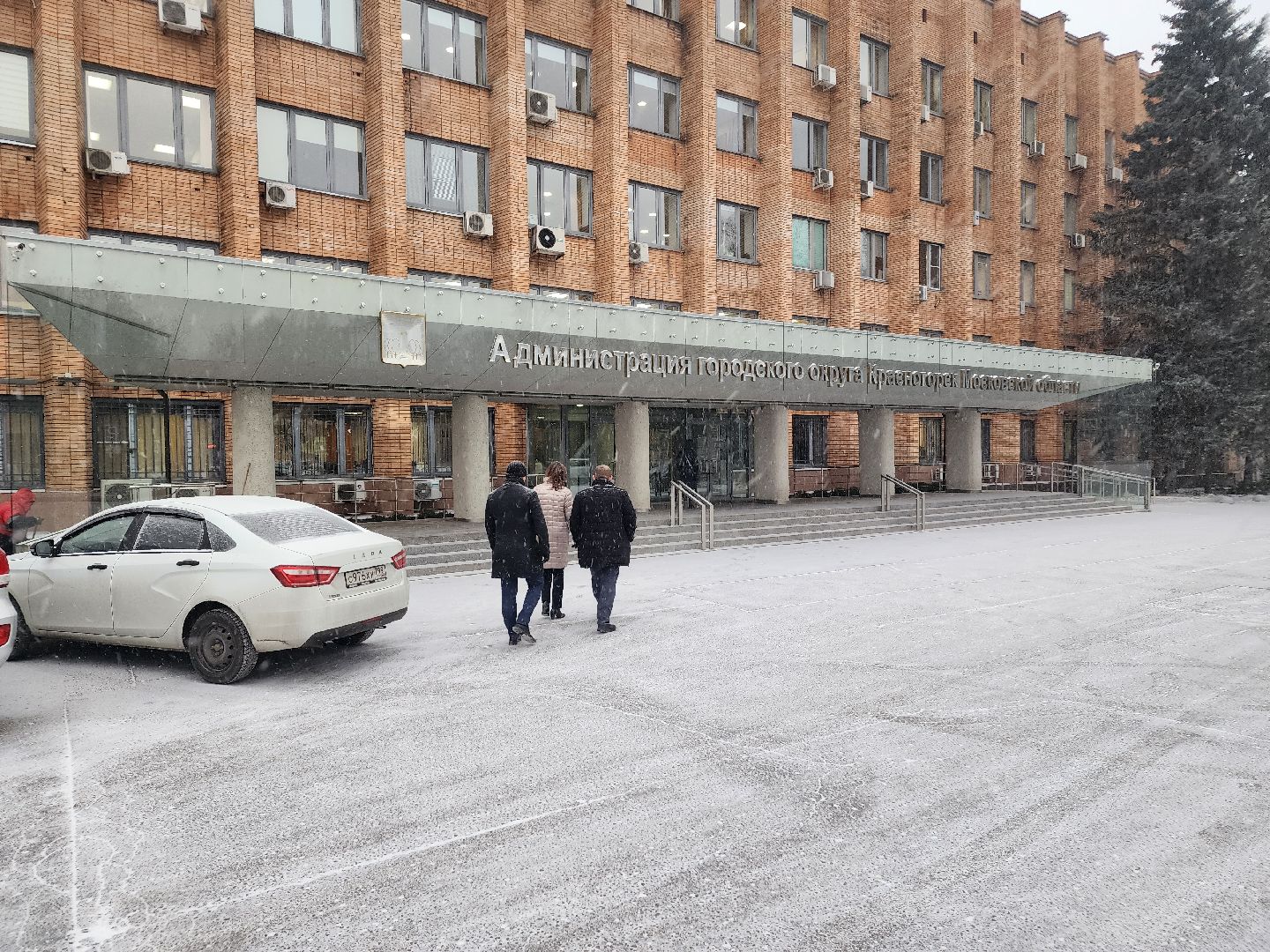 помощь, благотворительность, благотворительая акция, коробка храбрости, дети,