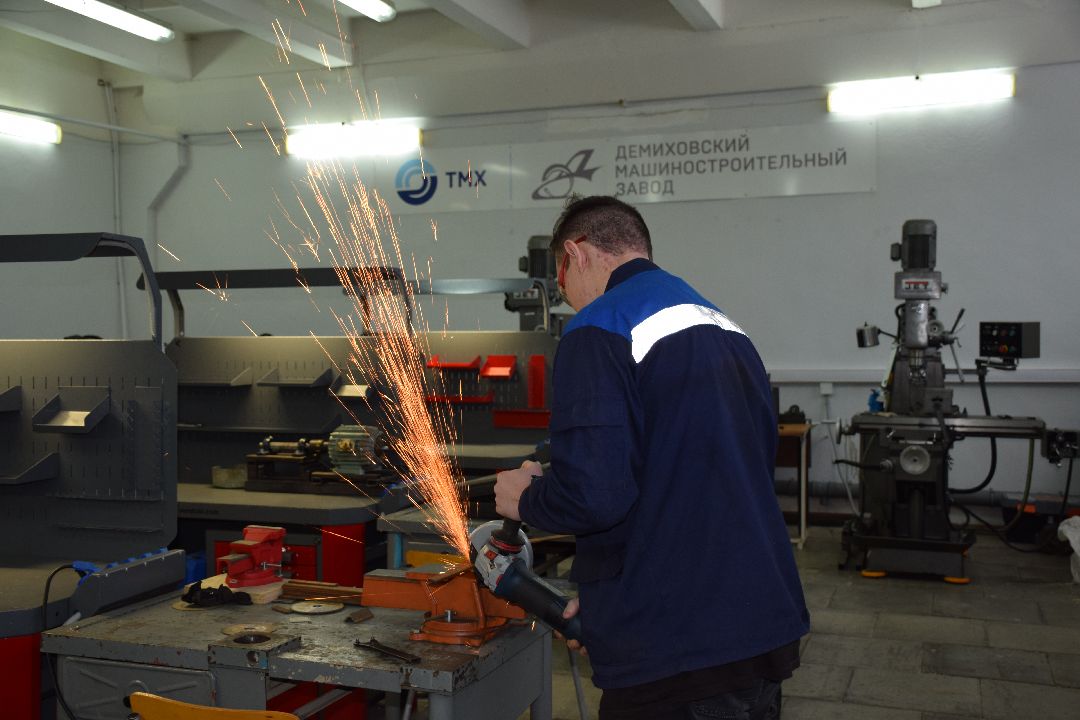 Павловский Посад, общество