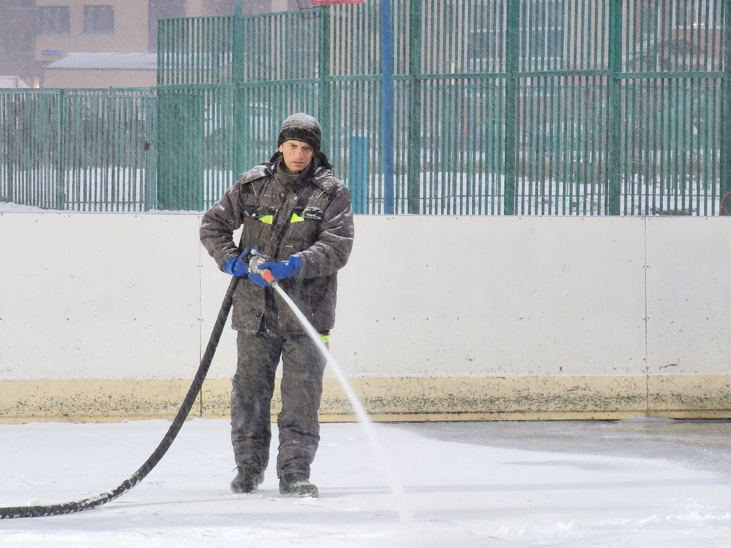 каток, зима в подмосковье, щёлково, подготовка к зиме,