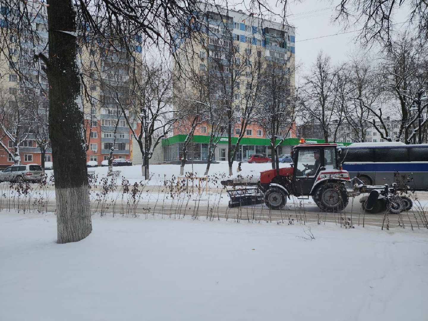 снегопад, коммунальные службы, механизация, уборка дорог, уборка снега,