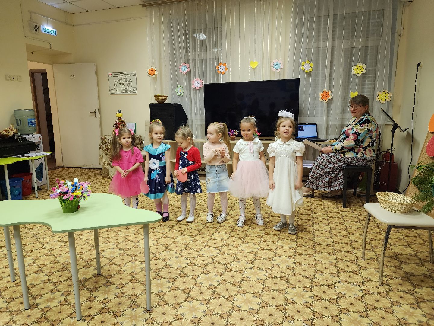 дети, день матери, праздник, инвалиды,