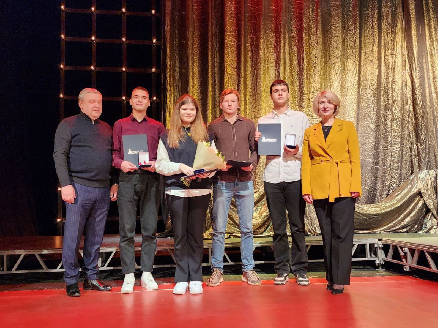 мытищи, Квартиры для детей-сирот, юлия купецкая, Дети-сироты, Поддержка детей-сирот, подмосковье, театр фэст,