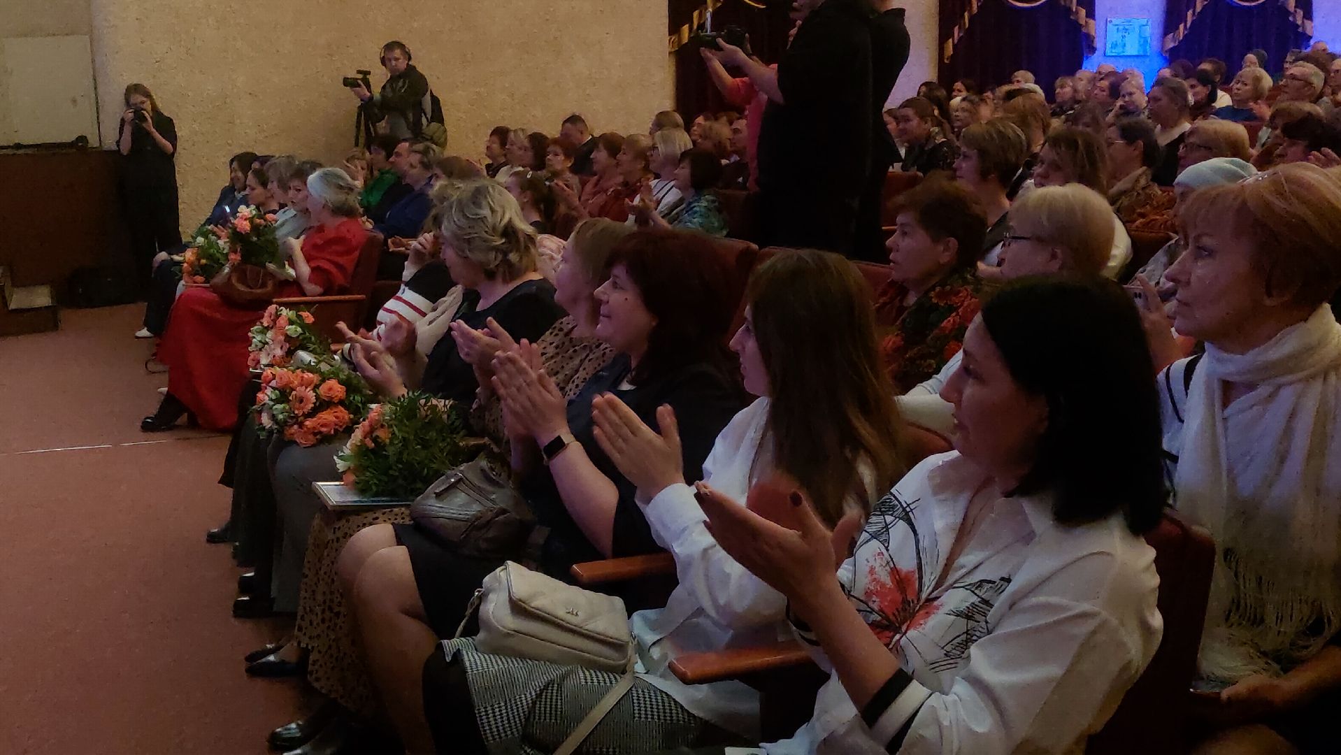 Культура, день матери, город чехов, Концерт, Награждение, многодетная мама,