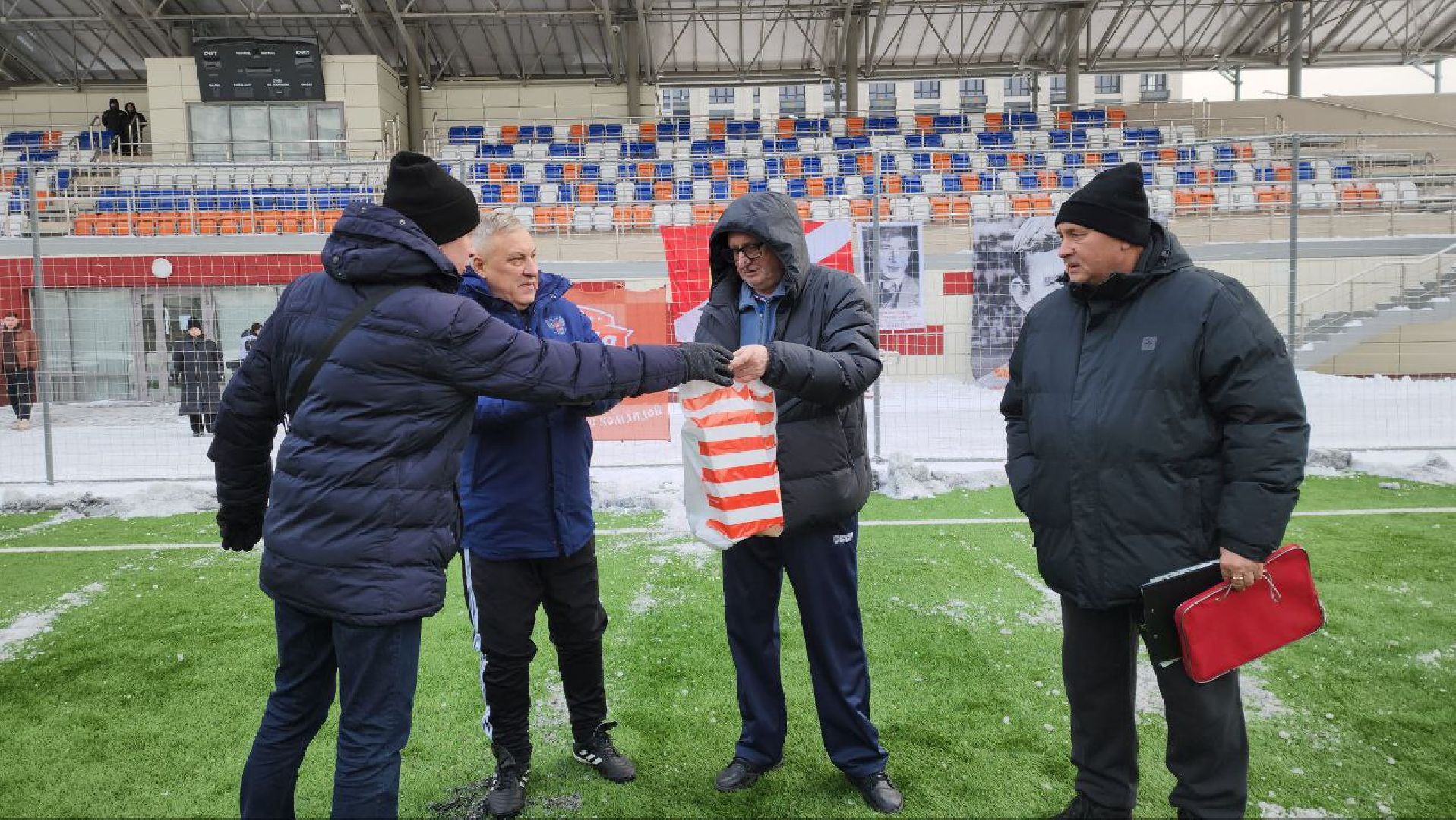 мытищи, спартак, Дмитрий Аленичев, Юрий Гаврилов, футбол, Стадион Дмитрия Аленичева, Илья Цымбаларь, Игорь Нетто, Федор Черенков,