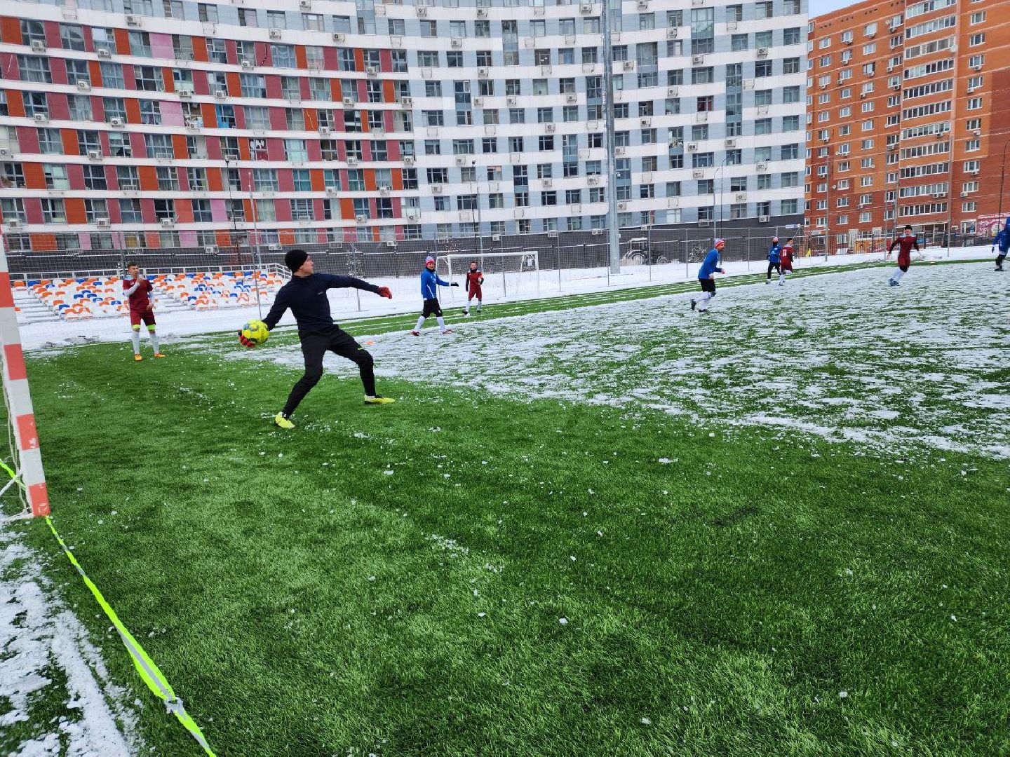 мытищи, спартак, Дмитрий Аленичев, Юрий Гаврилов, футбол, Стадион Дмитрия Аленичева, Илья Цымбаларь, Игорь Нетто, Федор Черенков,