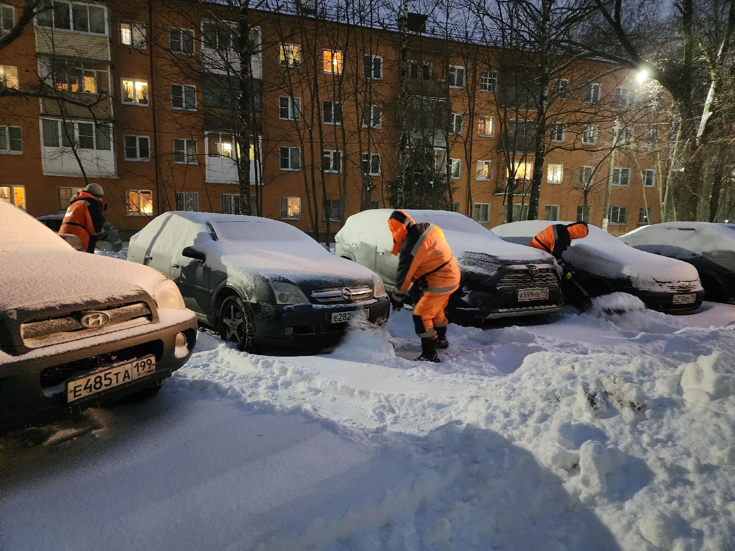Снег, уборка снега, ликвидация последствий непогоды, Дедовск,