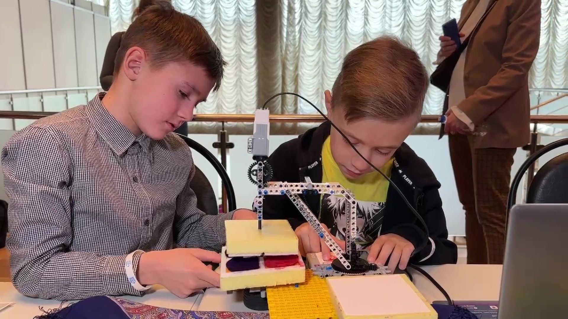 Реутов, соревнования, конкурс, дети, робототехника, изобретения,
