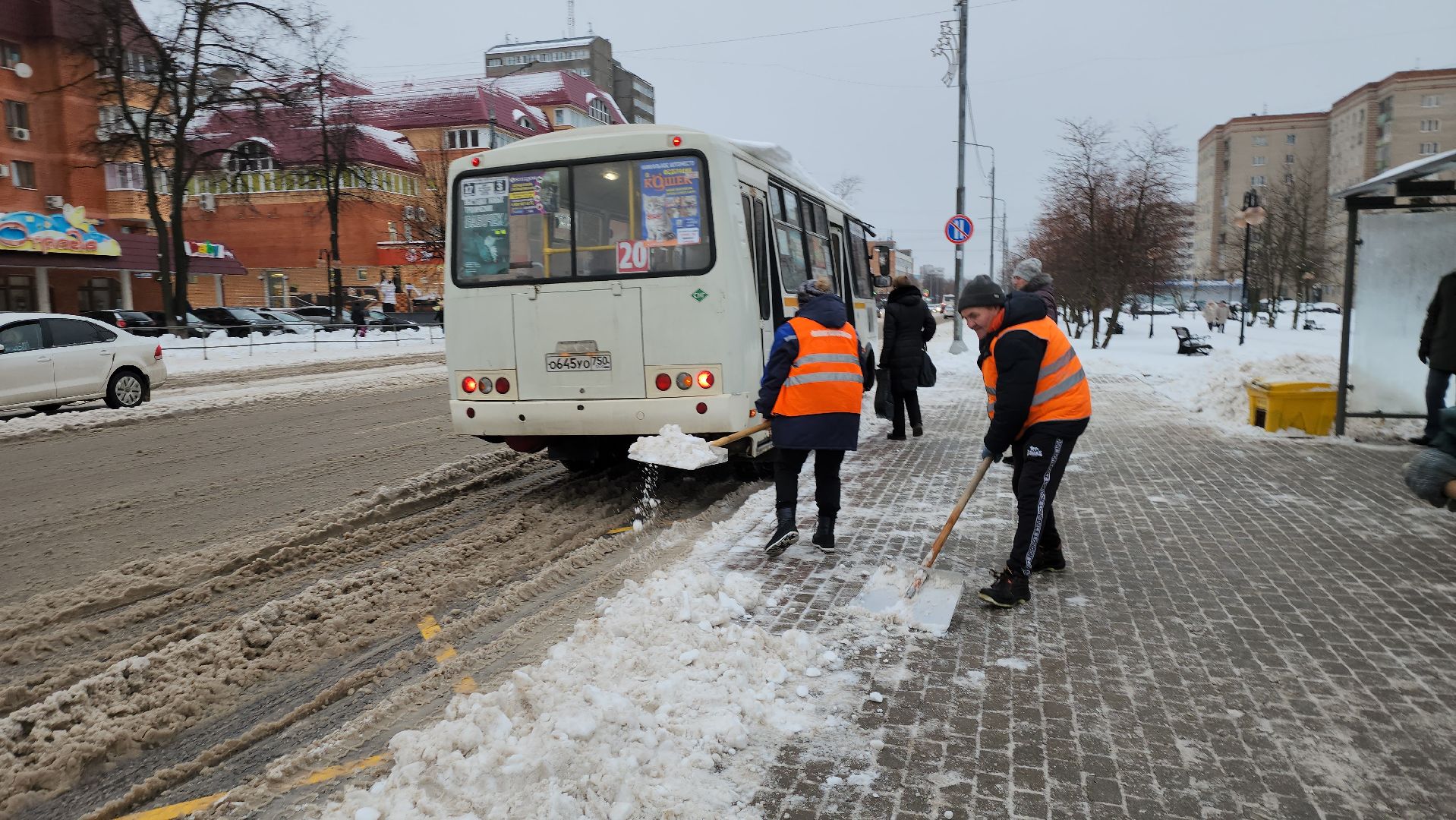 Серпухов, Подмосковье, черная метель, комбинат благоустройства, уборка снега, снегопад,