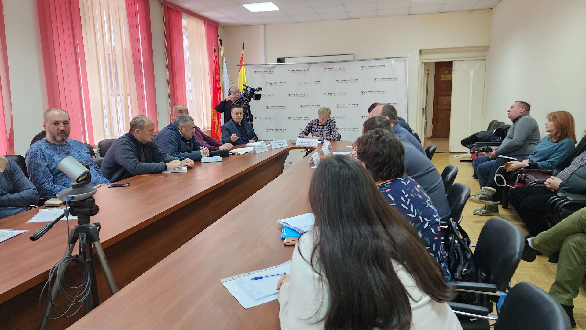 Подмосковье, Домодедово, транспорт, госавтоинспекция, ГИБДД, Школьный автобус, перевозка детей, группа детей, Управление образования, проверка автобусов, школьный маршрут, подвоз школьников, отдаленная местность, автотранспортная сеть,