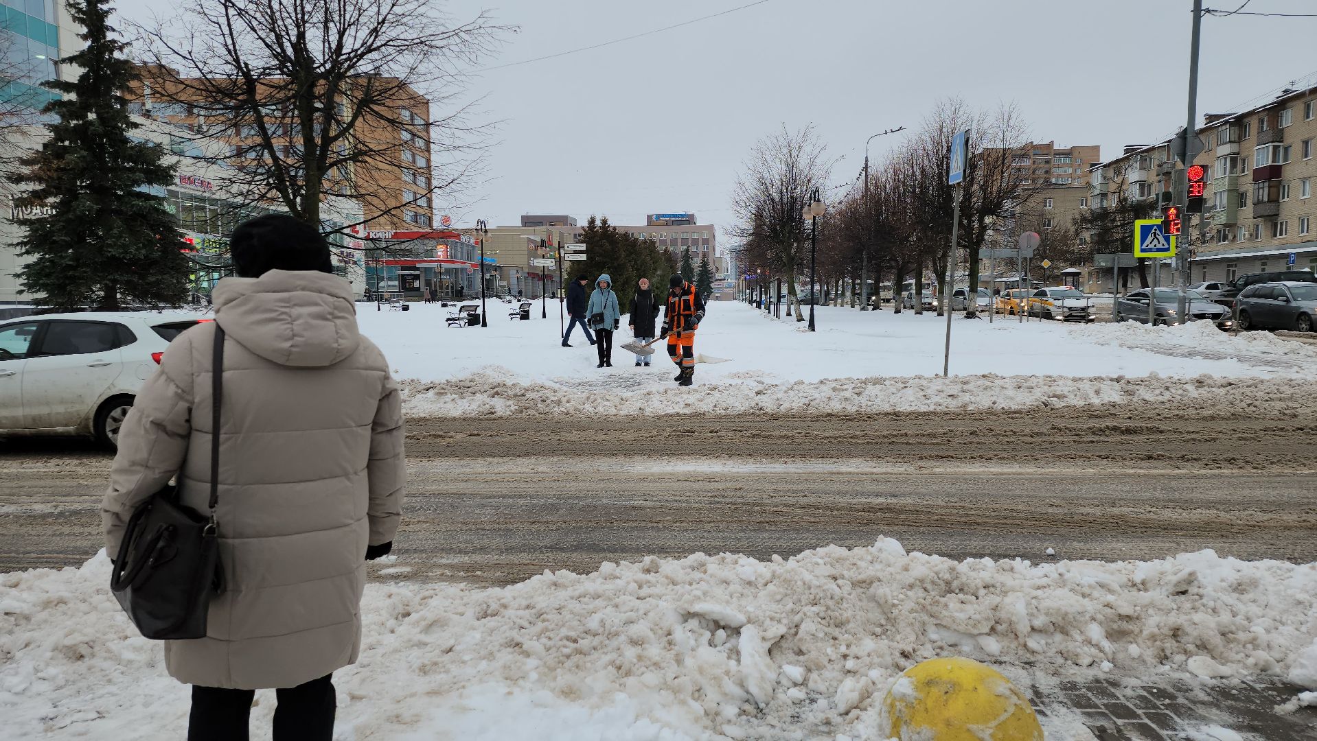 Серпухов, подмосковье, уборка снега, черная метель,