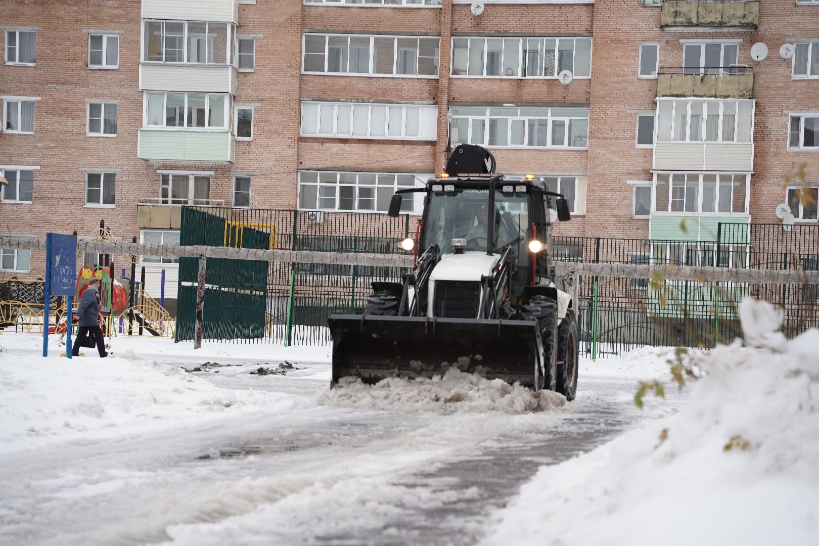 снегоуборка, благоустройство, управляющая компания, Рошаль,