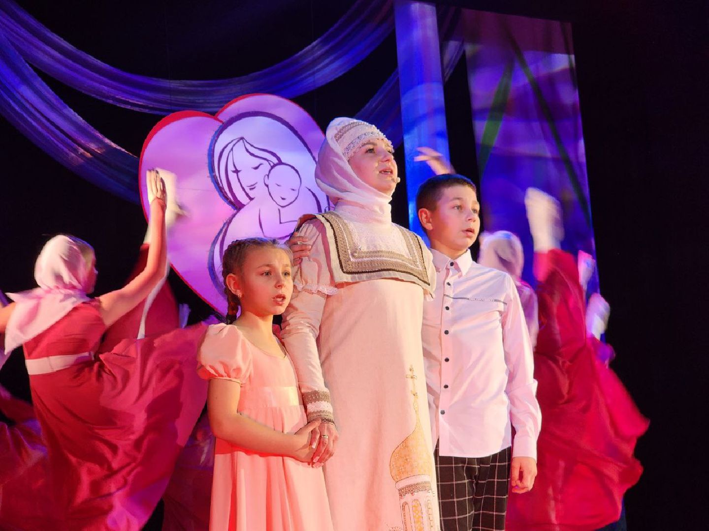 можайк, можайский городской округ, подмосковье, концерт, День матери, праздник, мамы, поздравление, глава, депутат,