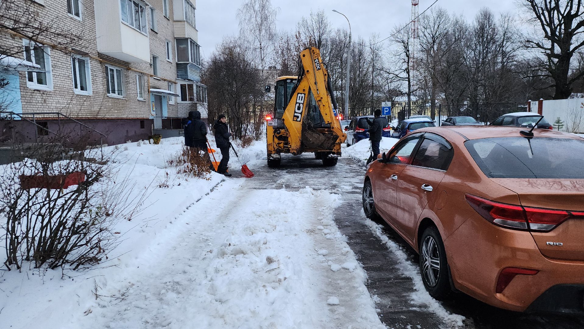 Подольск, Уборка, студенты,