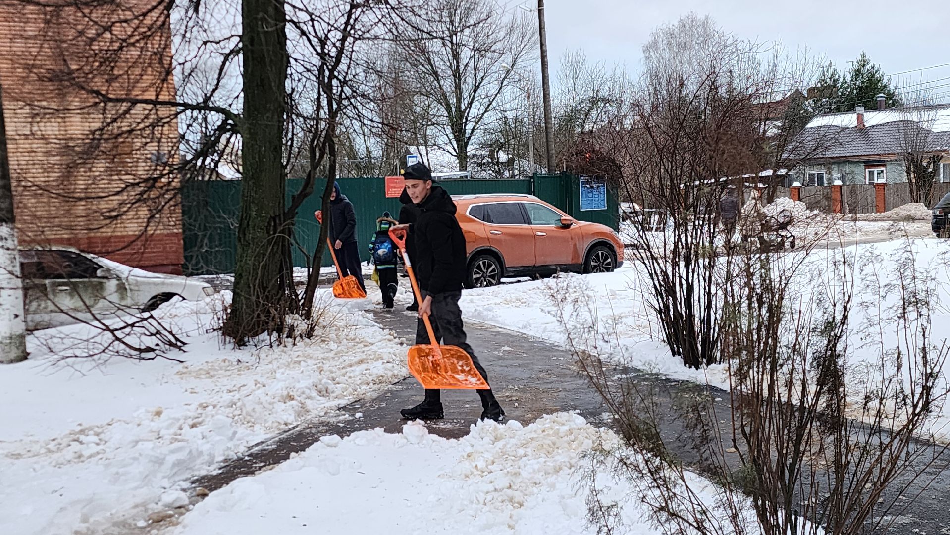 Подольск, Уборка, студенты,