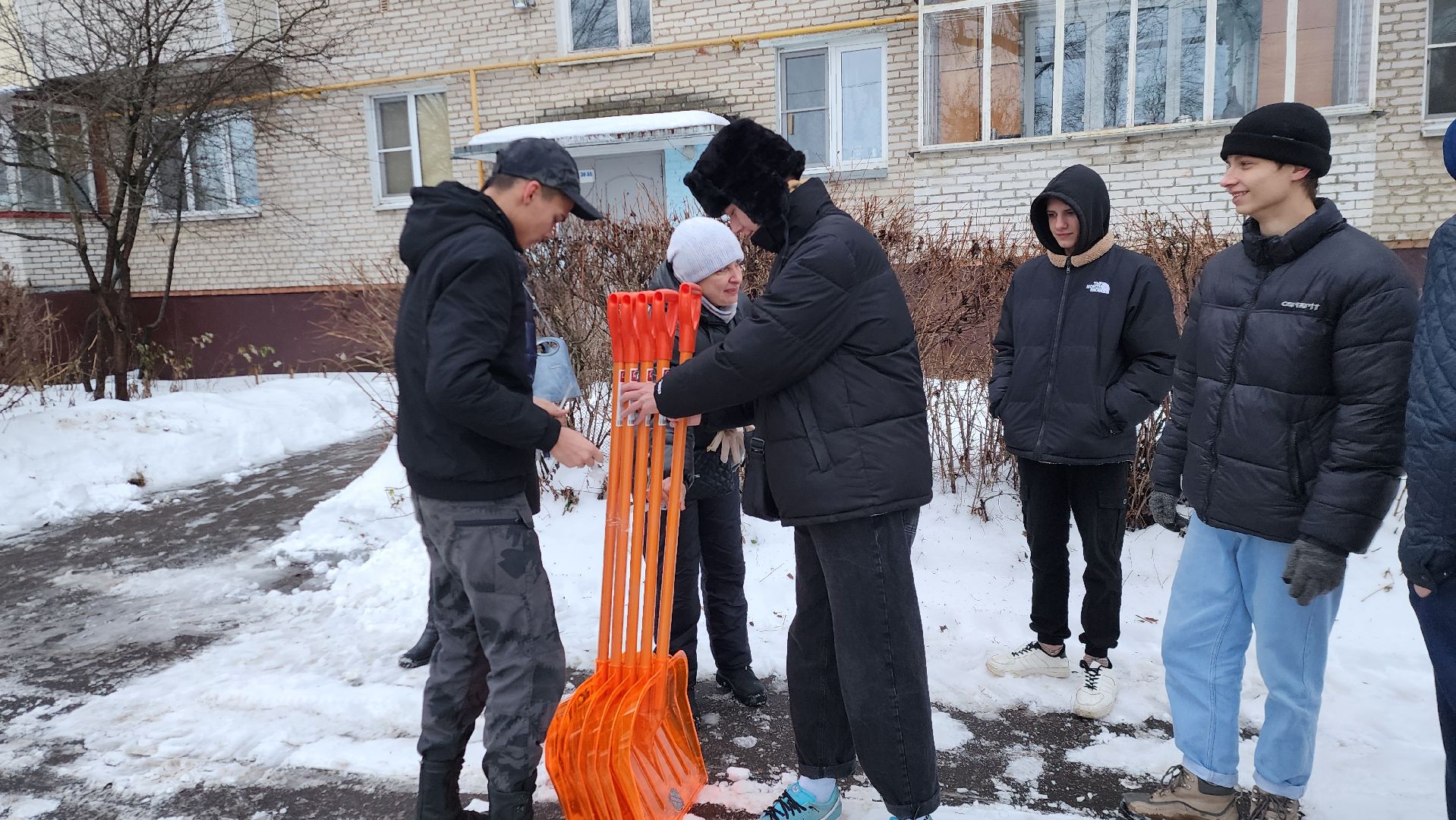 Подольск, Уборка, студенты,