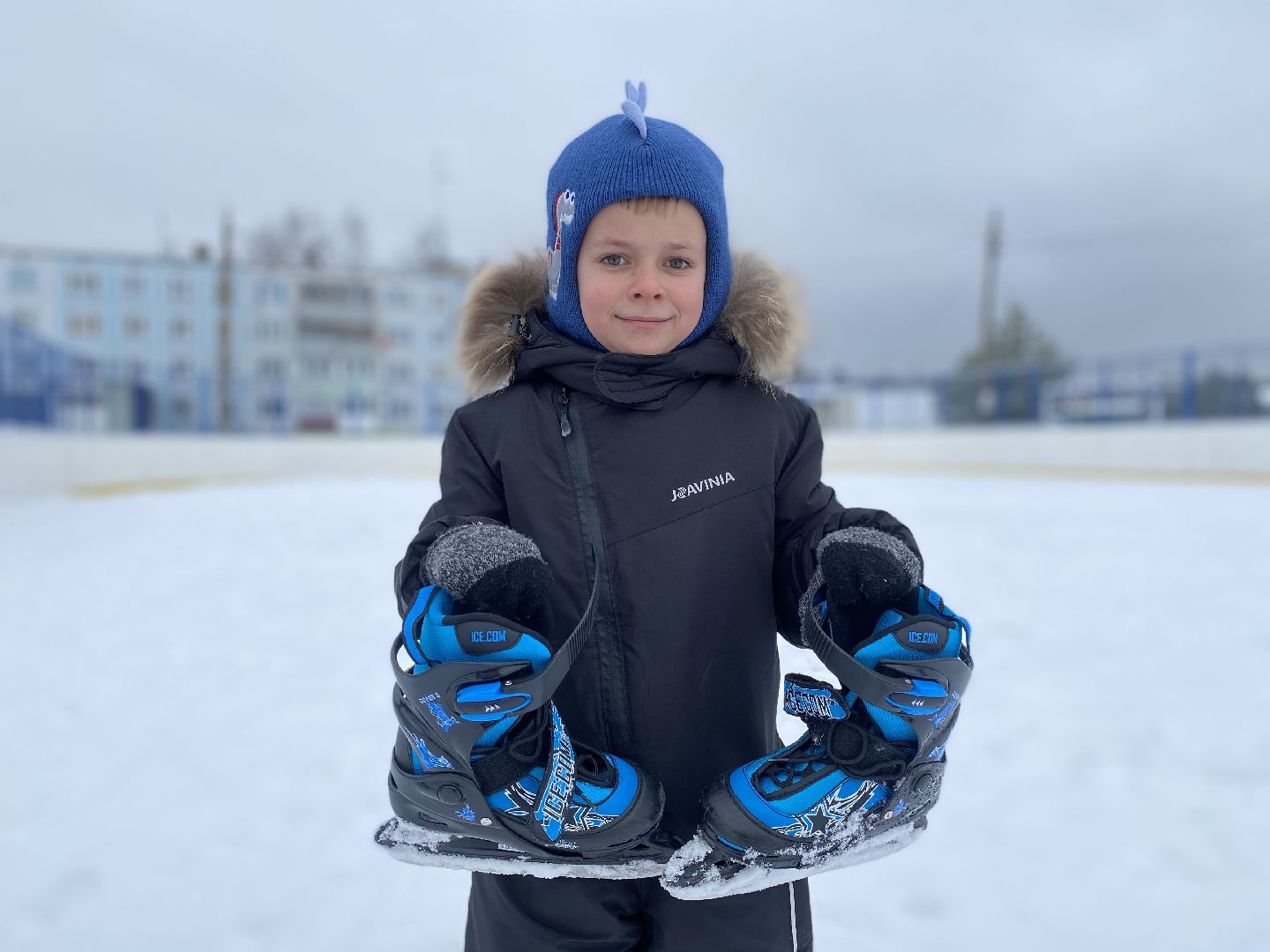 волоколамск, хоккеисты, хоккей, коньки, лед, зима в подмосковье, зимние виды спорта,