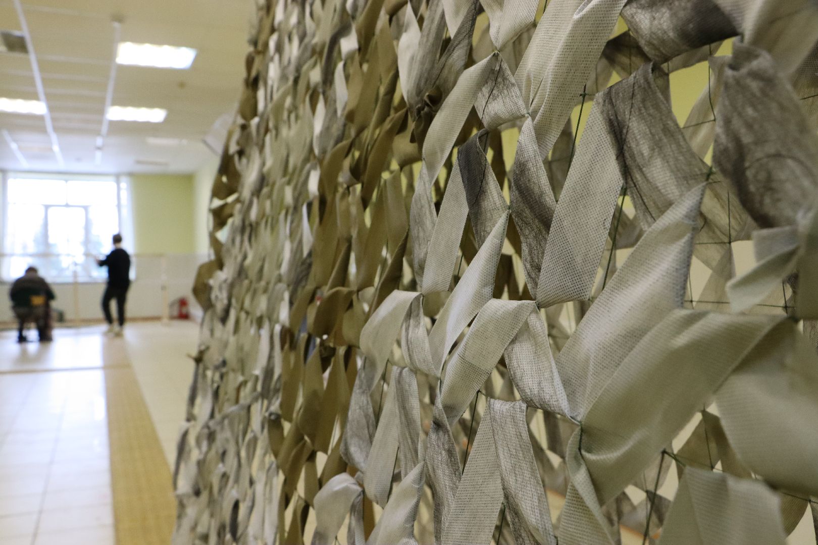 Серебряные Пруды, волонтеры, своих не бросаем, маскировочные сети,