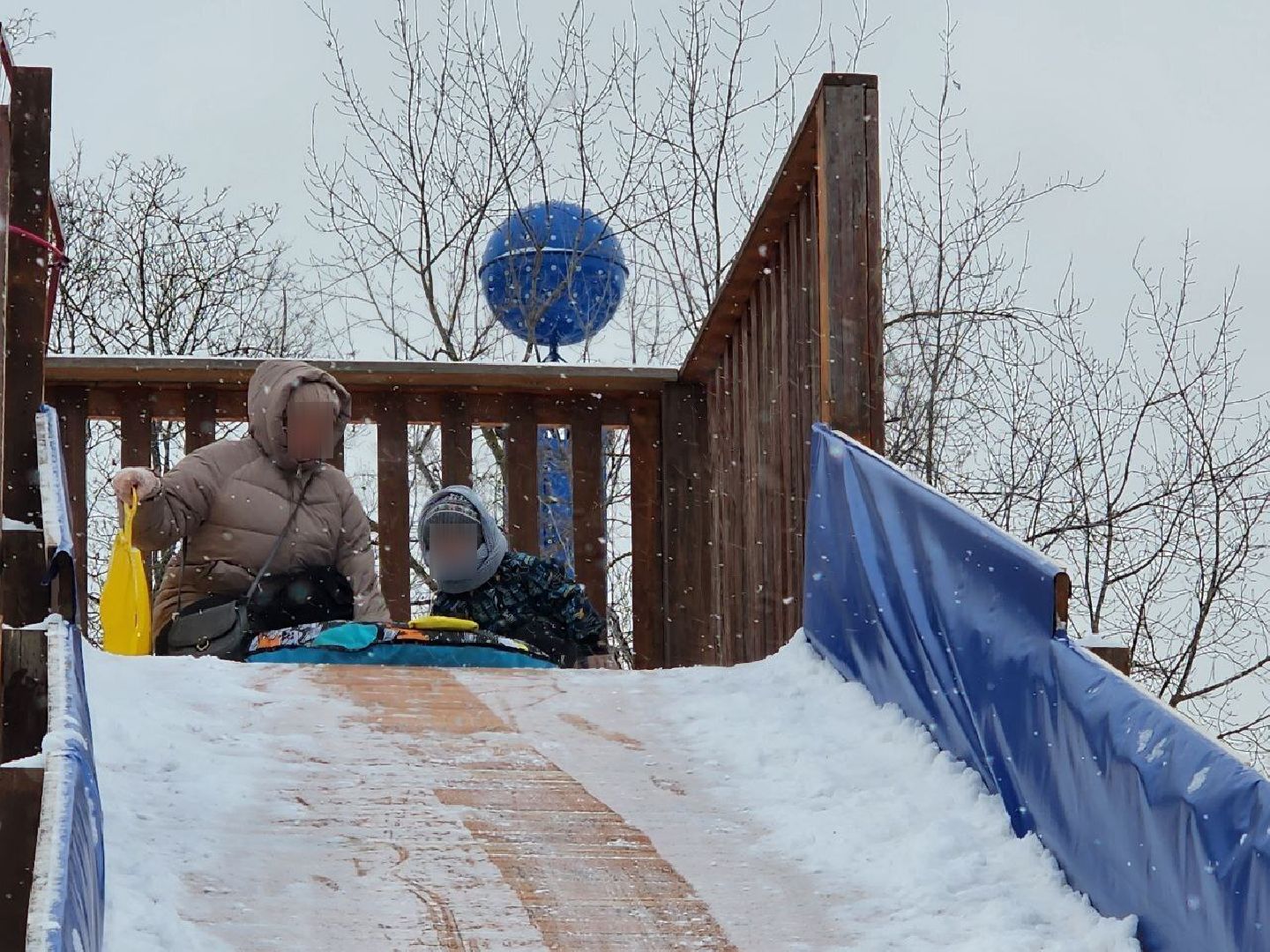 мытищи, Зима в Подмосковье, Центральный парк, Тюбинг, Горка,