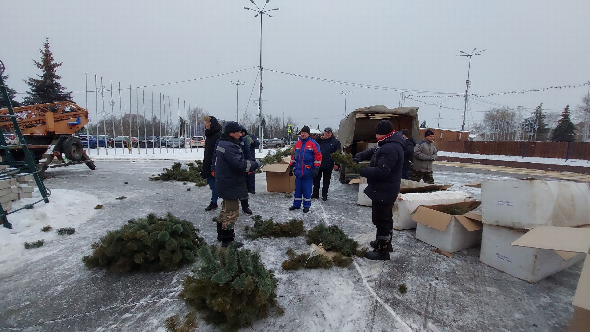 ёлка, новогодняя елка, Благоустройство, зима в подмосковье, зима 2024, город чехов,