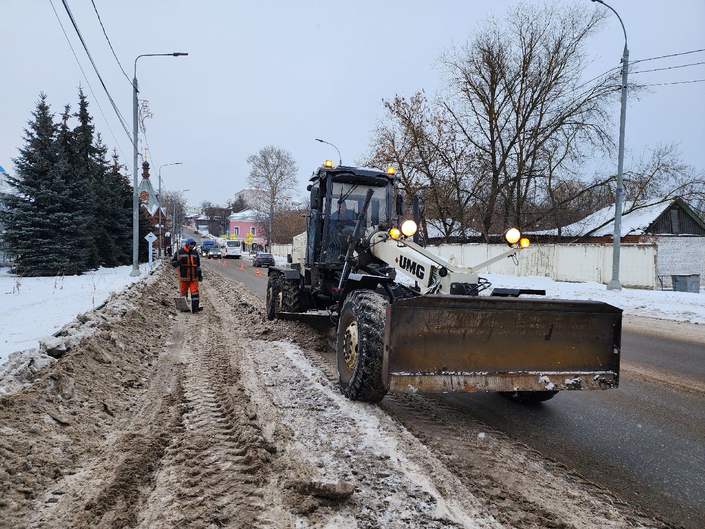 серпухов, подмосковье, убирают снег, грейдер, комбинат благоустройства,