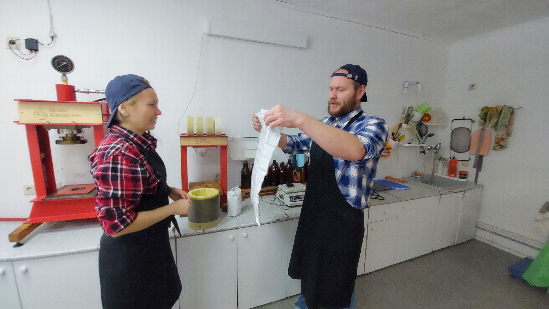 Масло, Сыродавленное масло,Ремесло,