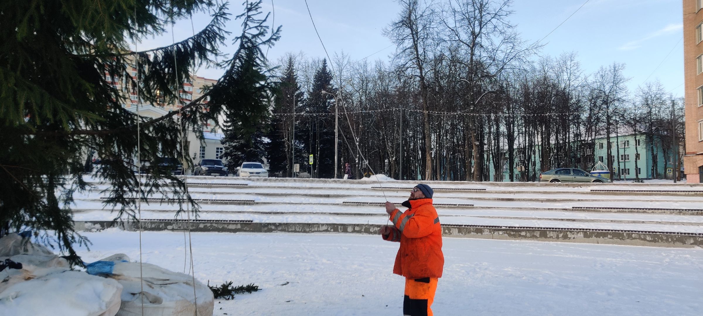 красноармейск, г.о. пушкинский, новогодняя ель, новогодние украшения,