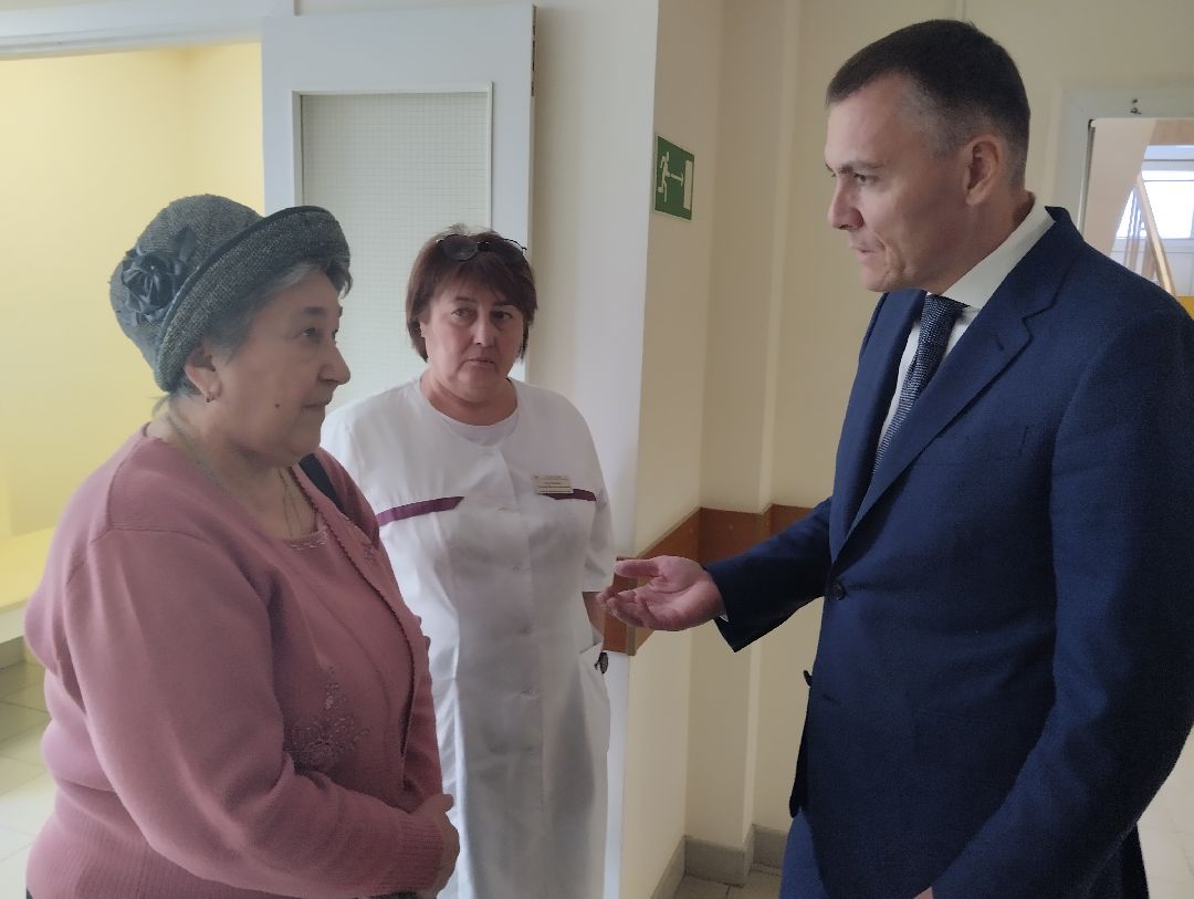 поликлиника, ремонт