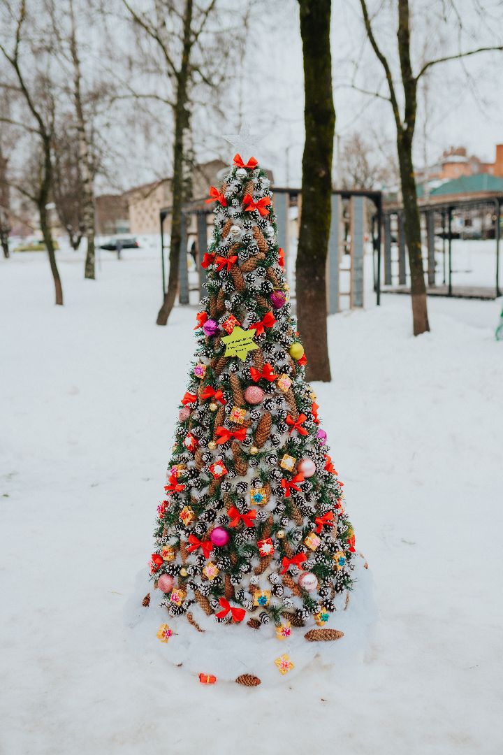 можайск, можайский городской округ, подмосковье, фестиваль, новый год, креативные елки, символ нового года,