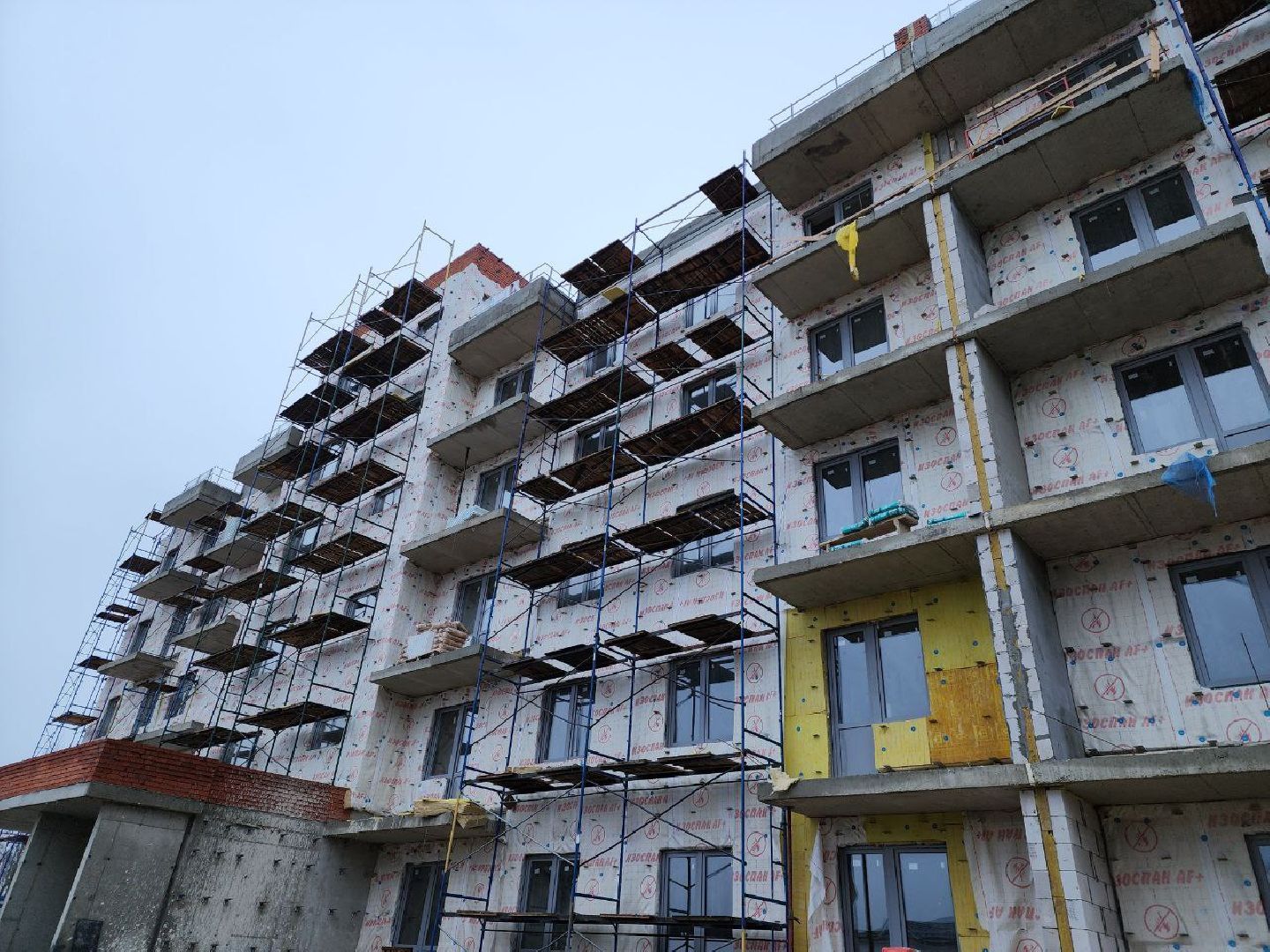 можайск, можайский городской округ, подмосковье, жители, аварийное жилье, дом, дом для переселенцев, аварийный дом, строительство, ключи,