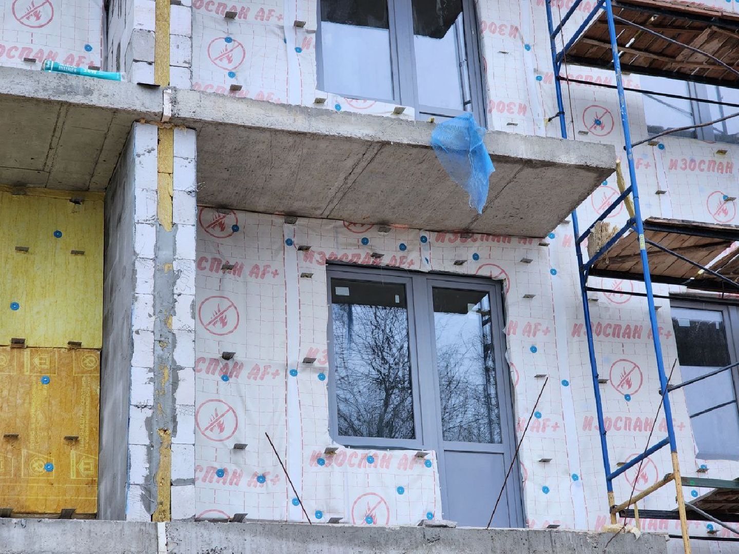 можайск, можайский городской округ, подмосковье, жители, аварийное жилье, дом, дом для переселенцев, аварийный дом, строительство, ключи,