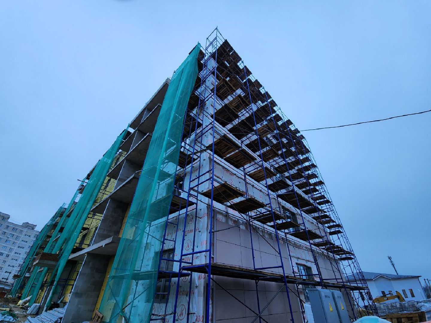 можайск, можайский городской округ, подмосковье, жители, аварийное жилье, дом, дом для переселенцев, аварийный дом, строительство, ключи,