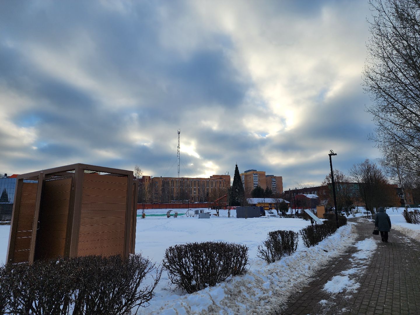 Парк, Благоустройство, Елка, Новый год, Дед мороз, зима в подмосковье, Дубна,